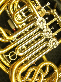 French horn valves and tubing